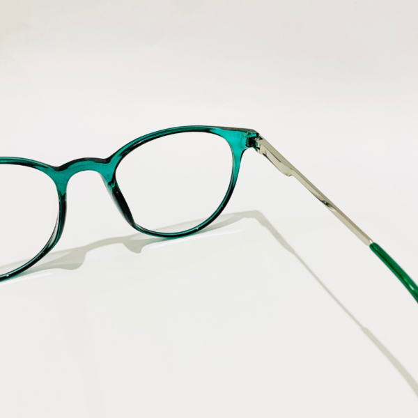 Dark Green Eyeglass