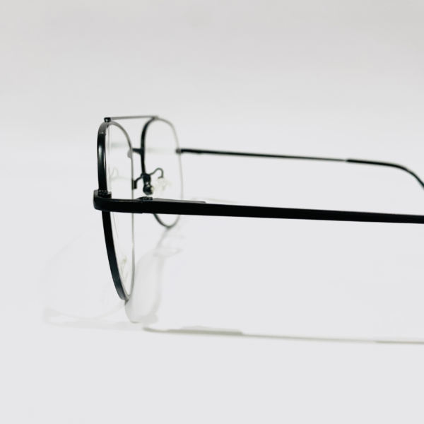 Aviator-Shape Black Metal Eyeglass