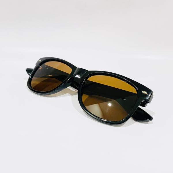 Brown Polarized Sunglass - Image 2