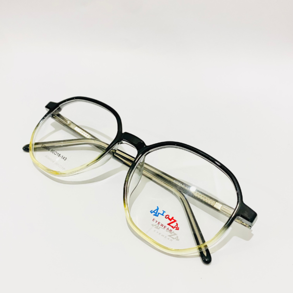 Dual colour Eyeglass