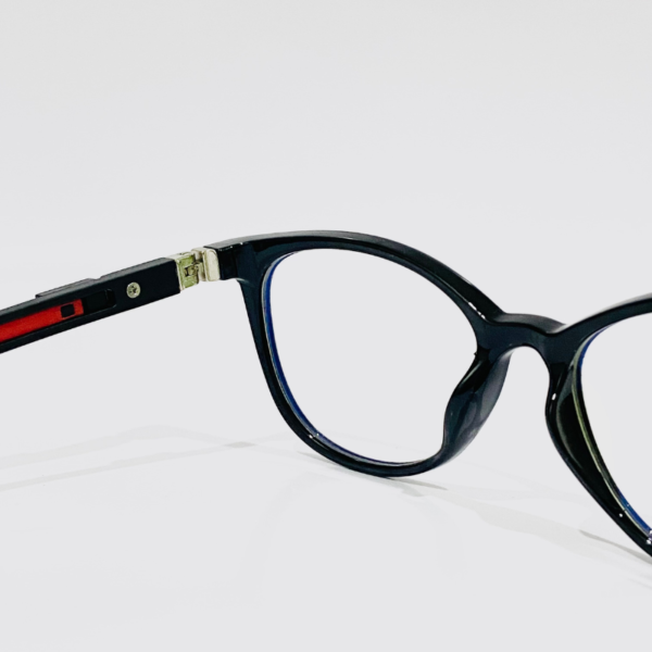 Kids eyeglasses